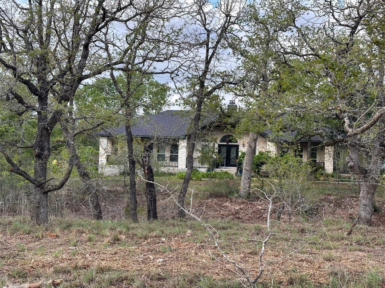 368  Woodlands Dr photo 5