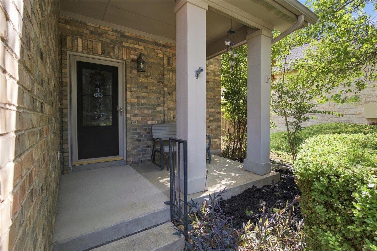 5116  Scottish Thistle Dr photo 2