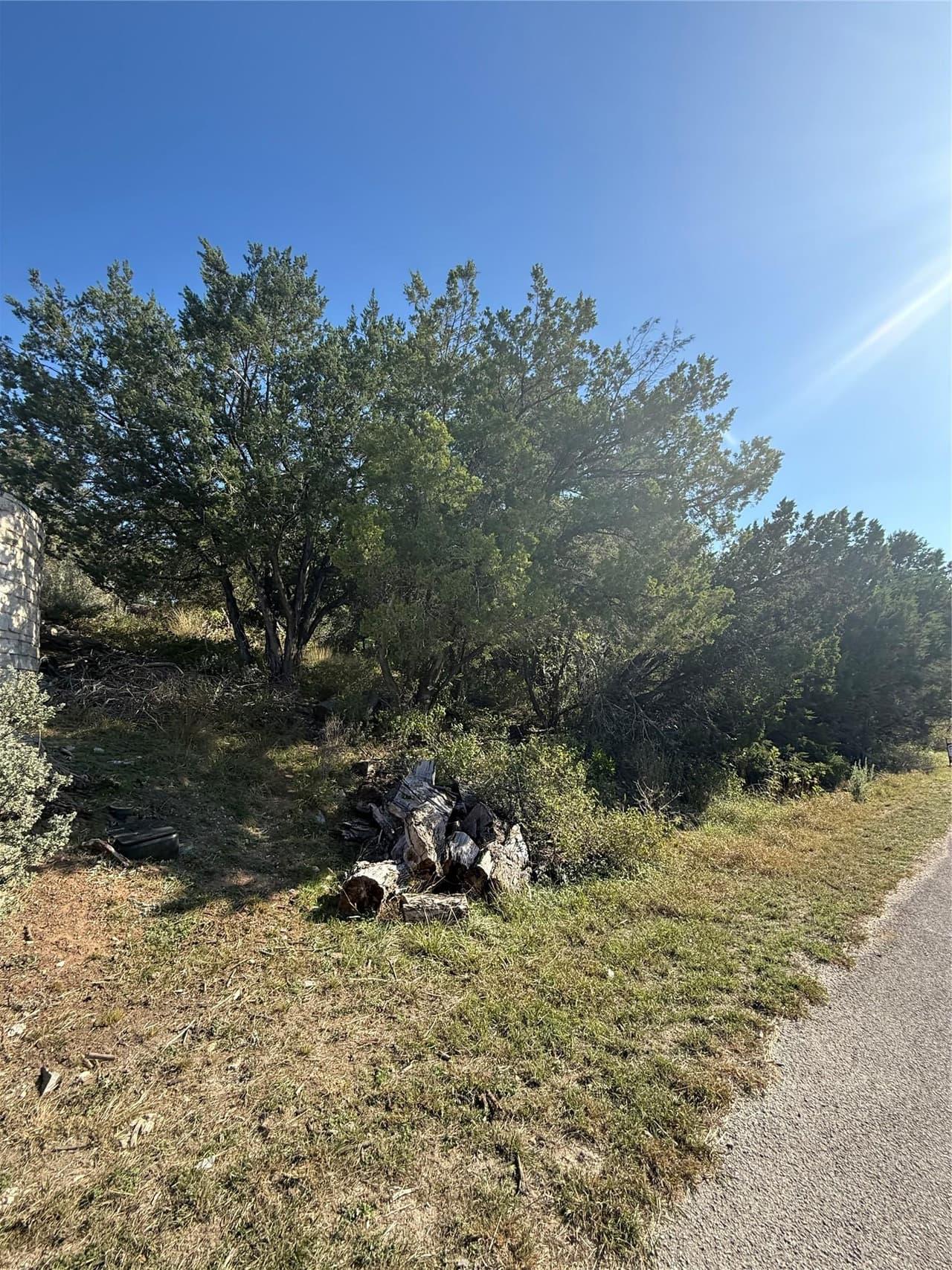 5007  Country Club Dr photo 2