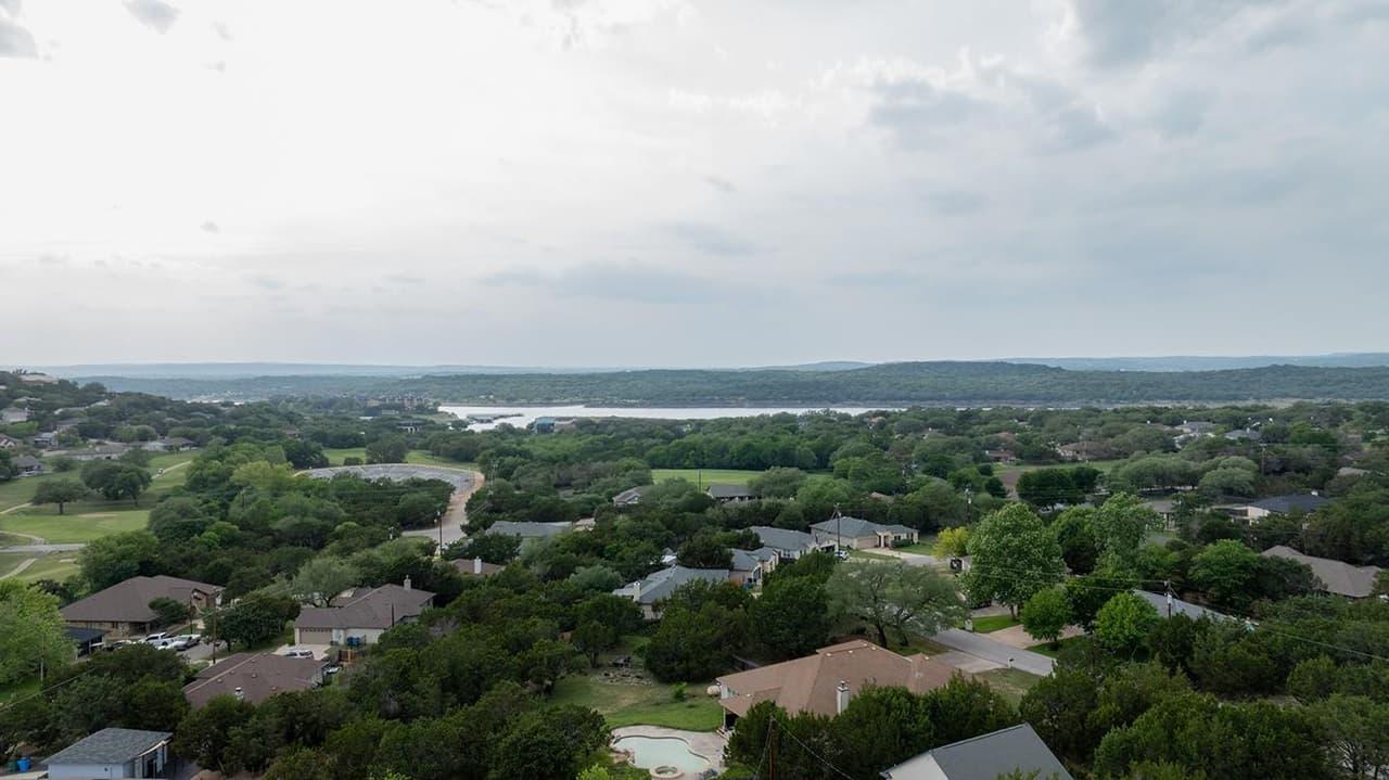 4101  Hillside Cir photo 3