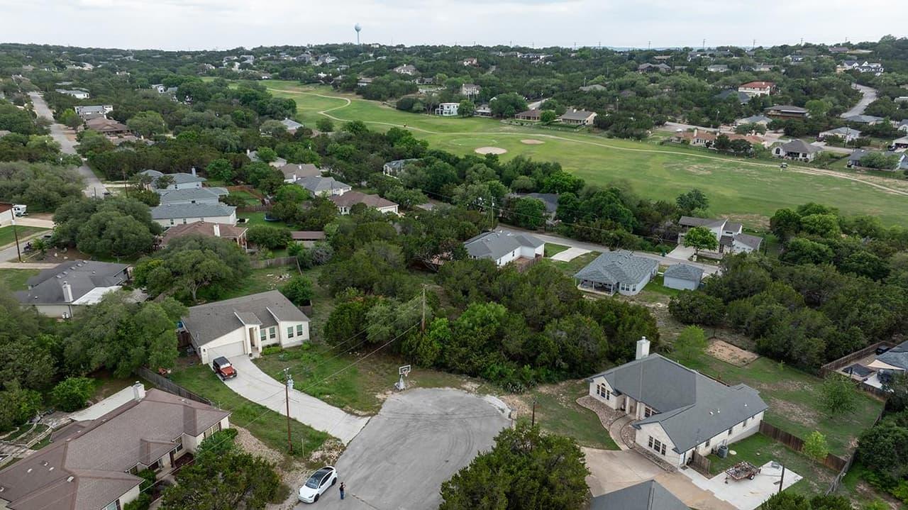 4101  Hillside Cir photo 6