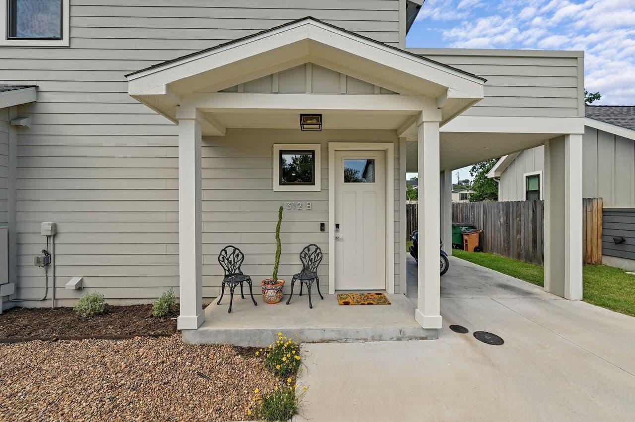 1312 E M Franklin Ave  #2