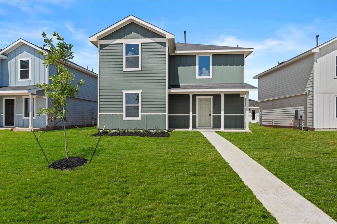 177  Bardwell Way