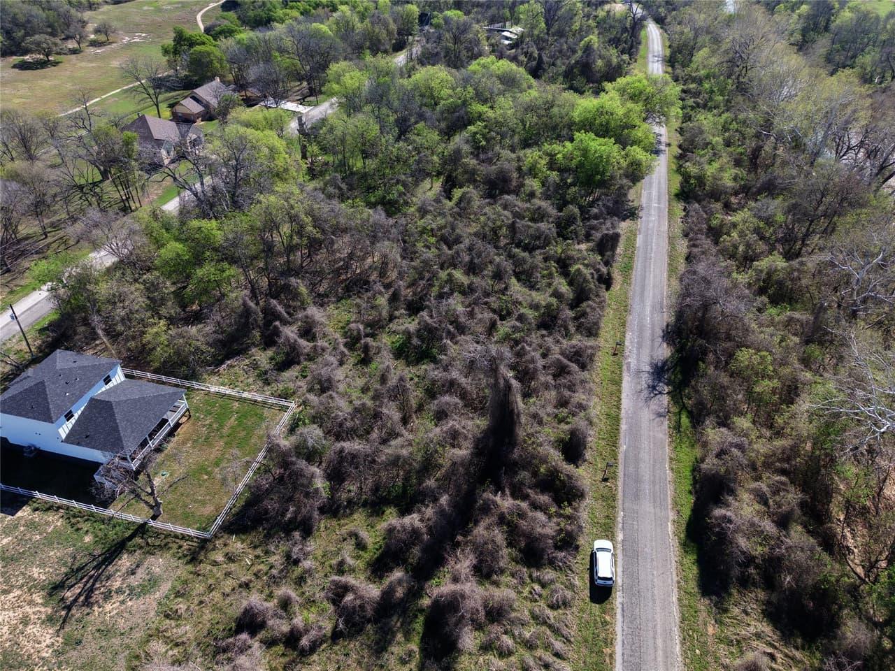 450  Riverside Dr photo 6