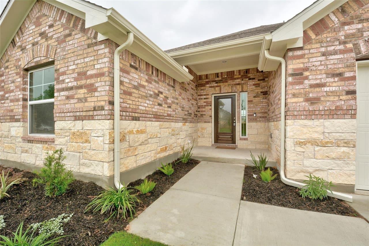 134  Edgewater Trl photo 5